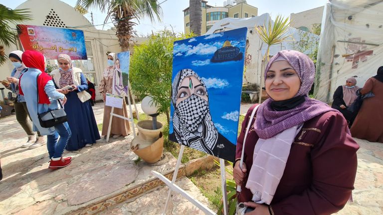 جانب من معرض ربيع امرأة