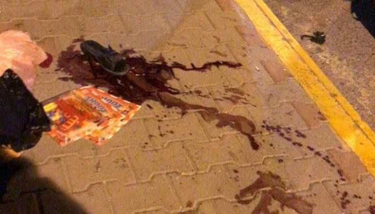 أثار الانفجار الذي استهدف زوار الكاظمية قرب جسر الأئمة شمالي بغداد آثار انفجار سابق في بغداد