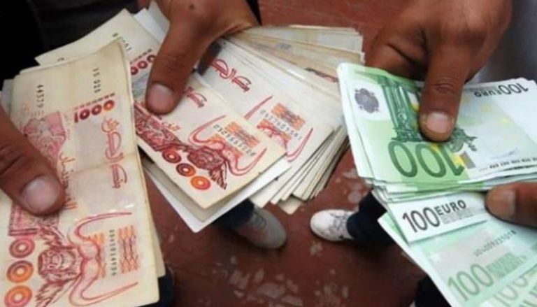أسعار الدولار واليورو في الجزائر اليوم الأربعاء