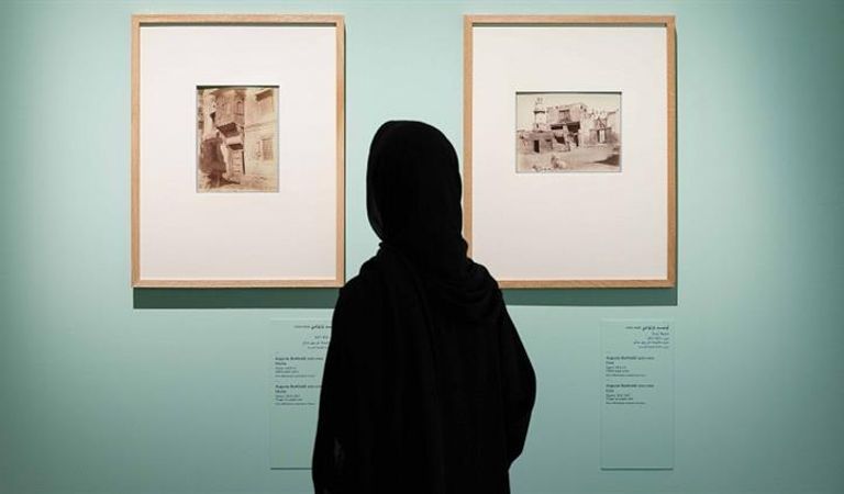 نورة الكعبي وزيرة الثقافة والشباب بالإمارات