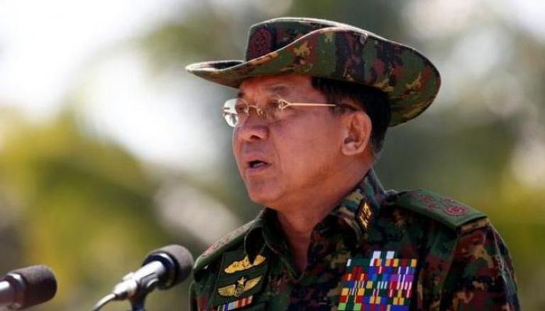 مين أونج هالينغ قائد جيش ميانمار والرئيس الجديد للبلاد