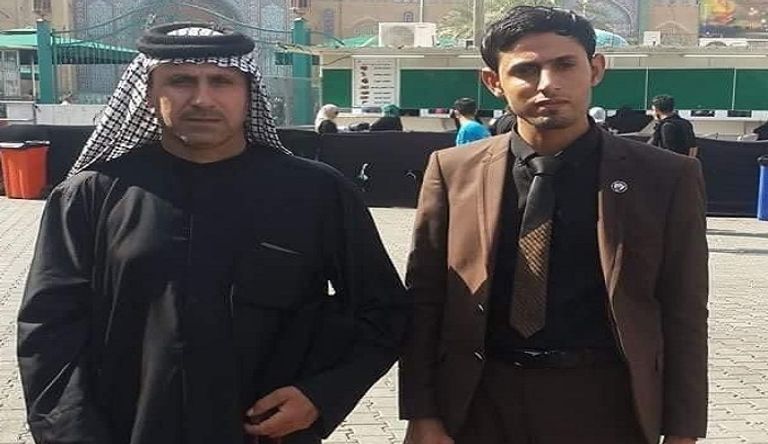 والد الناشط العراقي علي جاسب خلال رحلة البحث عنه- أرشيفية