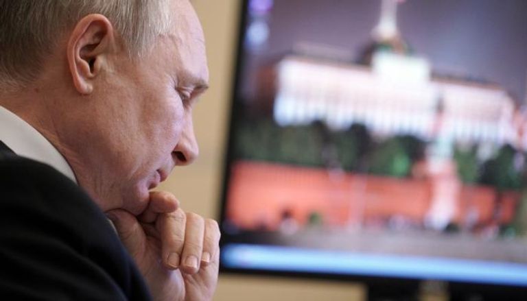 الرئيس الروسي يترأس اجتماعا افتراضيا لتعزيز النشاط الاستثماري - رويترز 