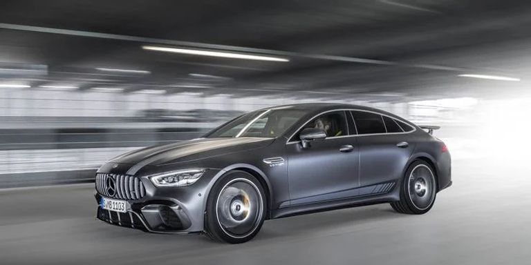 طراز Mercedes-AMG GT 63 S 4MATIC+ 4-Door First Edition  طراز  Porsche Panamera Turbo S E-Hybrid Sport Turismo