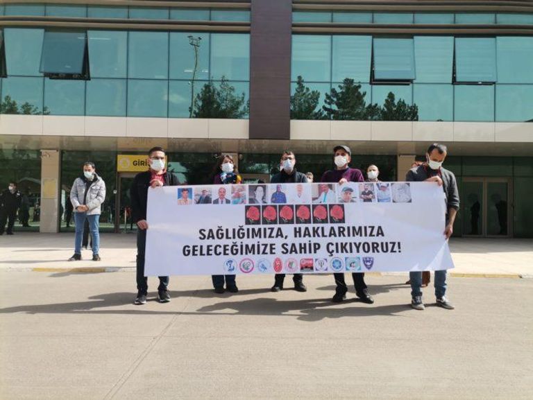 صورة من الوقفة