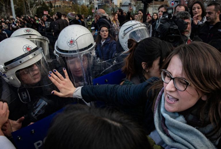 المعارض التركي سزغين طانري قولو