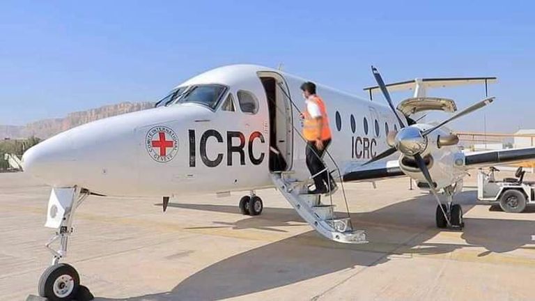 الأطفال أثناء وصولهم 