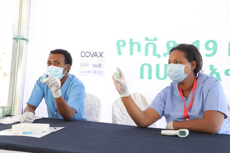 جانب من حملة التطعيم ضد كورونا في أديس أبابا جانب من حملة التطعيم ضد كورونا في أديس أبابا