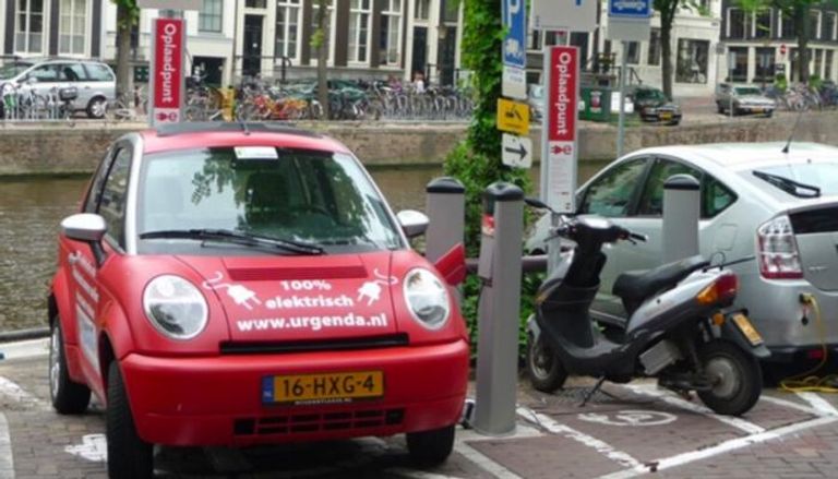 أماكن ركن السيارات الكهربائية بهولندا