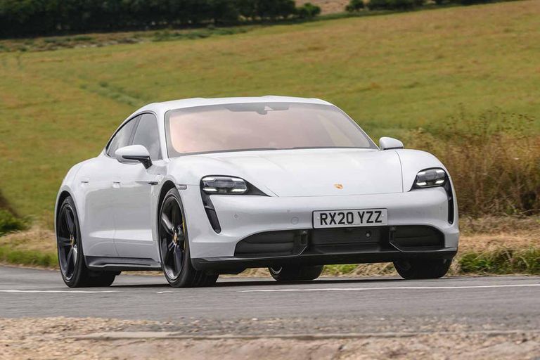 بورش Taycan Turbo S طراز RS E-tron GT Quattro