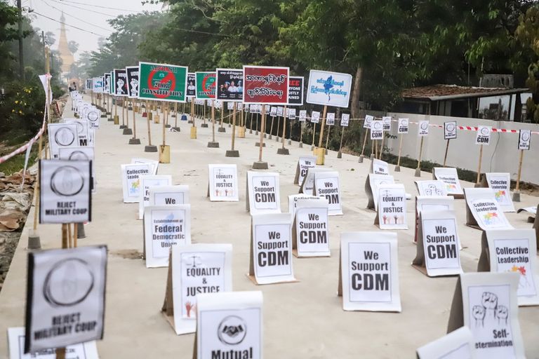 احتجاج "بلا أشخاص" في ميانمار