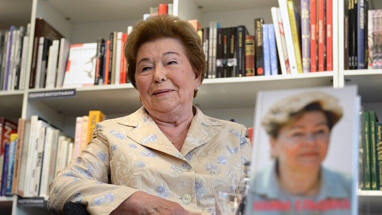 الرئيس الروسي فلاديمير بوتين يكرم أرملة بوريس يلتسين