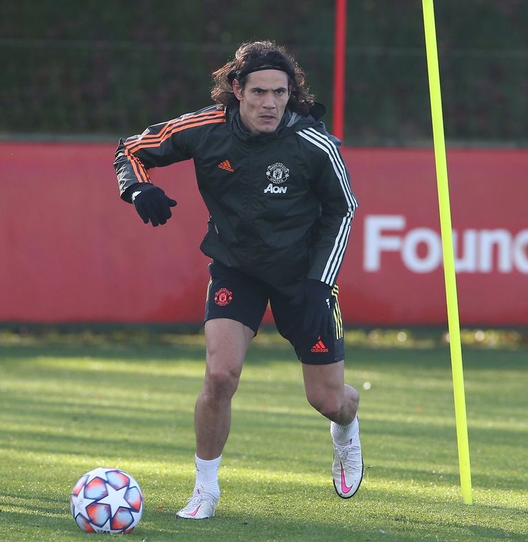 إدينسون كافاني مهاجم مانشستر يونايتد أولي جونار سولسكاير مدرب مانشستر يونايتد