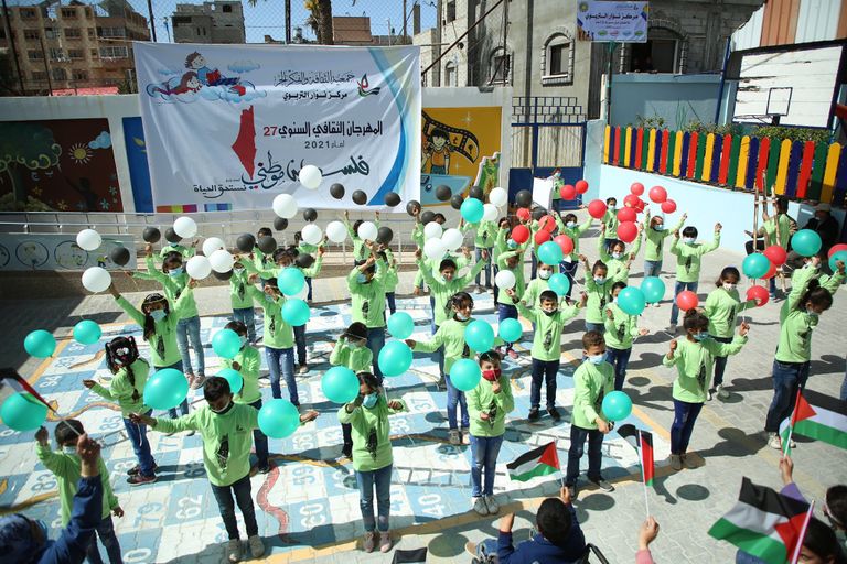 جانب من فعاليات المهرجان الثقافي السنوي بعنوان "فلسطين موطني"