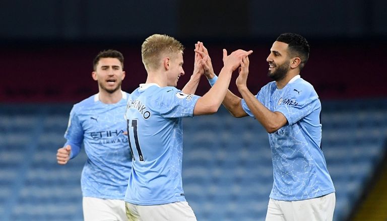 رياض محرز نجم مانشستر سيتي وزميله كيفن دي بروين مانشستر سيتي ضد مونشنجلادباخ