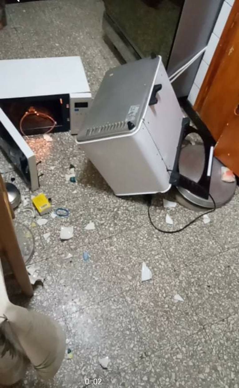 جانب من الخسائر المادية جراء زلزال محافظة بجاية الجزائرية جانب من الخسائر المادية جراء زلزال محافظة بجاية الجزائرية