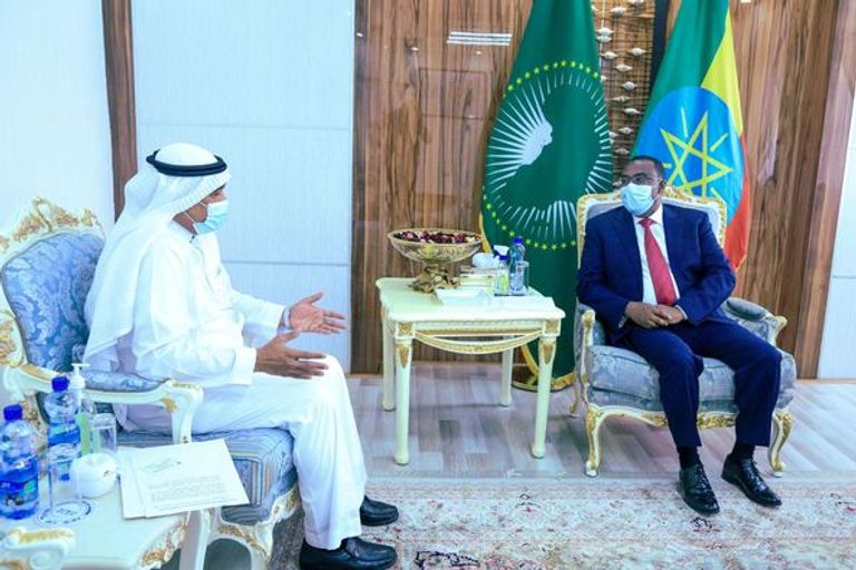 وزير الخارجية الإثيوبي دمقي مكونن مع السفير السعودي