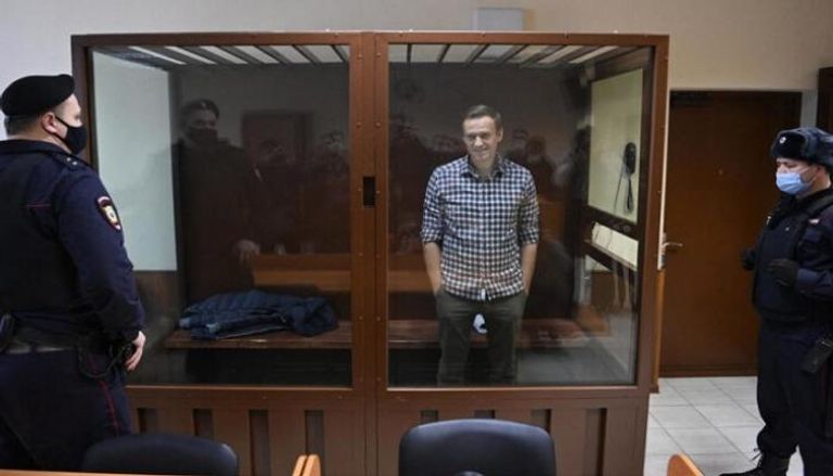 المعارض الروسي أليكسي نافالني خلال محاكمته