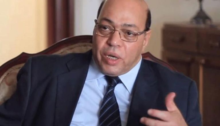 وزير الثقافة المصري الأسبق شاكر عبدالحميد