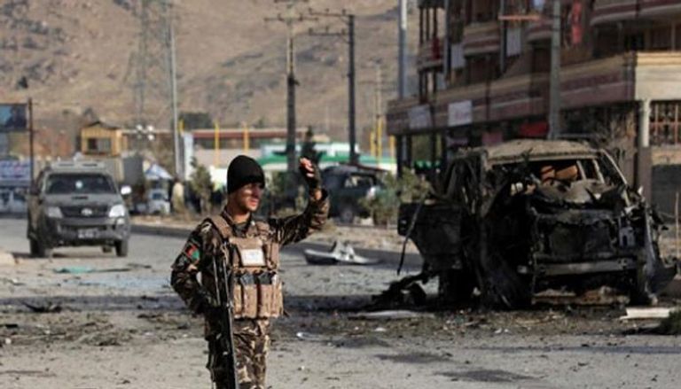 آثار هجوم سابق لطالبان في أفغانستان