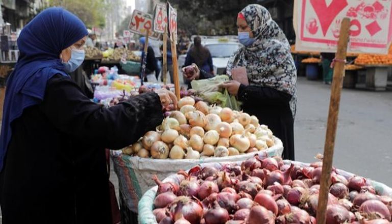 سوق للخضروات بمصر - رويترز