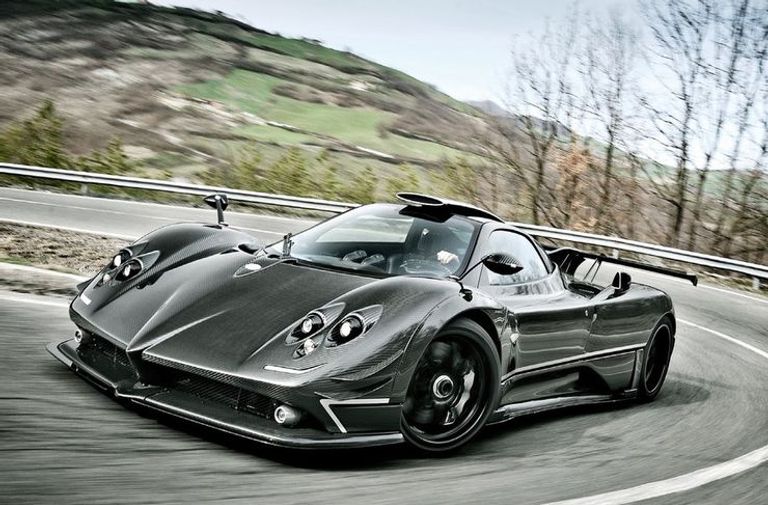 طراز Pagani Zonda 760 RS طراز Bugatti Veyron L'Or Blanc