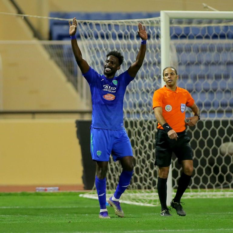 احتفال لاعب الفتح التعاون والشباب