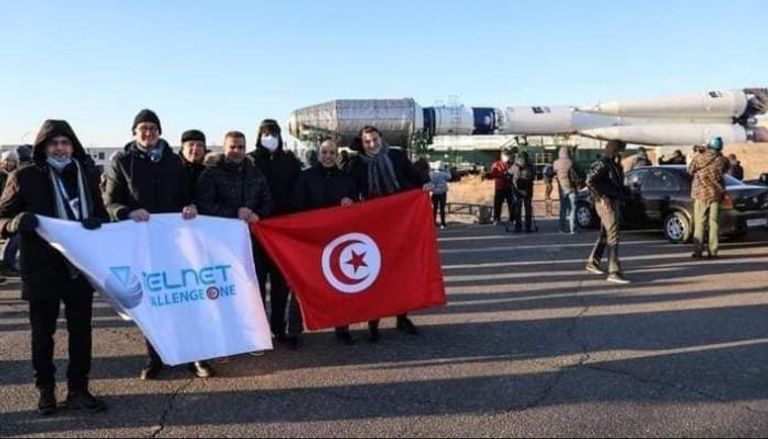 صورة لاستعداد  تونس لإطلاق أول قمر صناعي