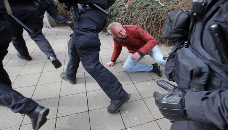 جانب من المظاهرات التي شهدها وسط ألمانيا - أ.ف.ب