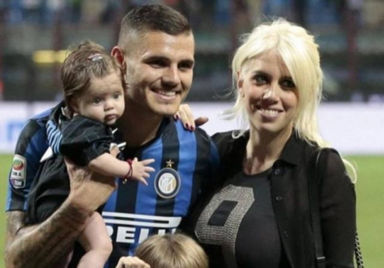 إيكاردي وواندا إيكر كاسياس وسارة كاربونيرو