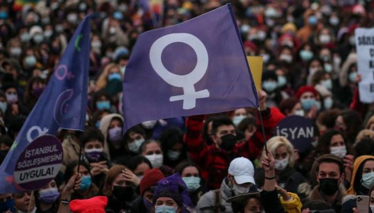 جانب من مظاهرات مطالبة بحقوق النساء في تركيا