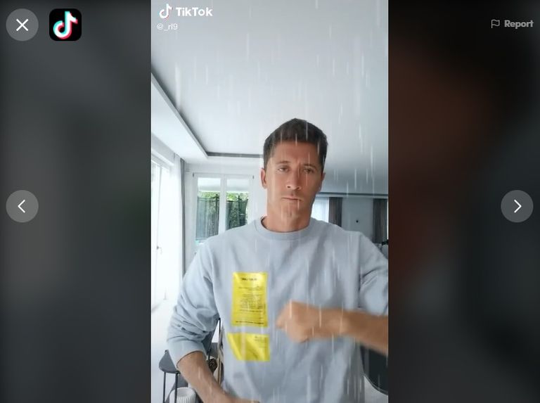 سيرجيو راموس وروبرت ليفاندوفسكي