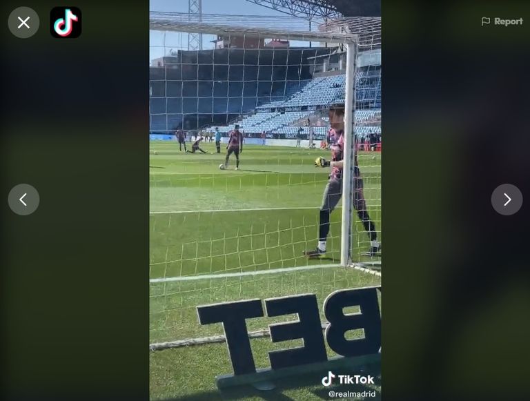 سيرجيو راموس وروبرت ليفاندوفسكي