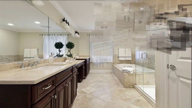 درجات البيج تغزو الحمام هذا العام