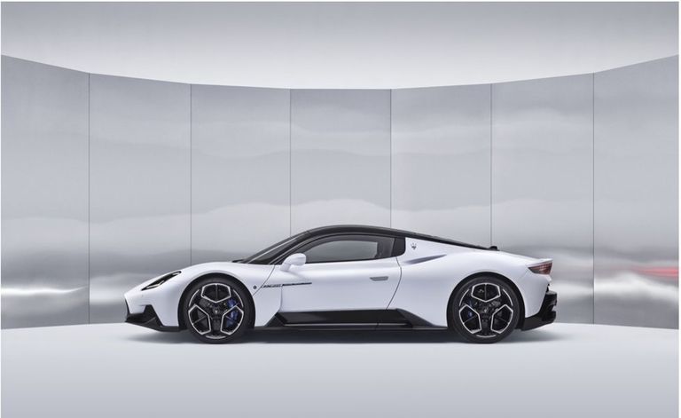 طراز MC20 طراز فورد GT