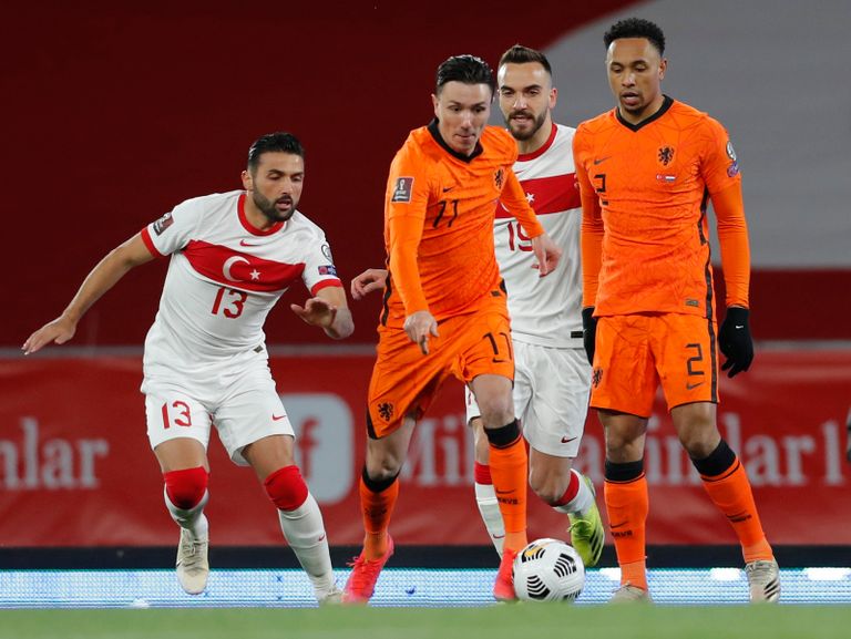 تركيا ضد هولندا حسرة منتخب فرنسا