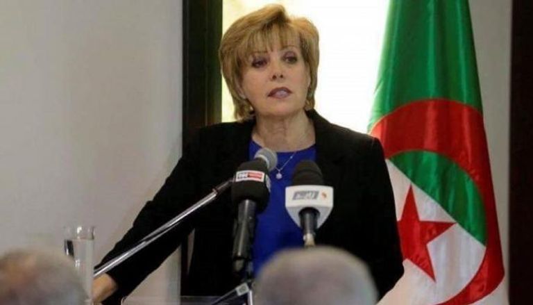 السياسية الجزائرية المعارضة زبيدة عسول - أرشيفية