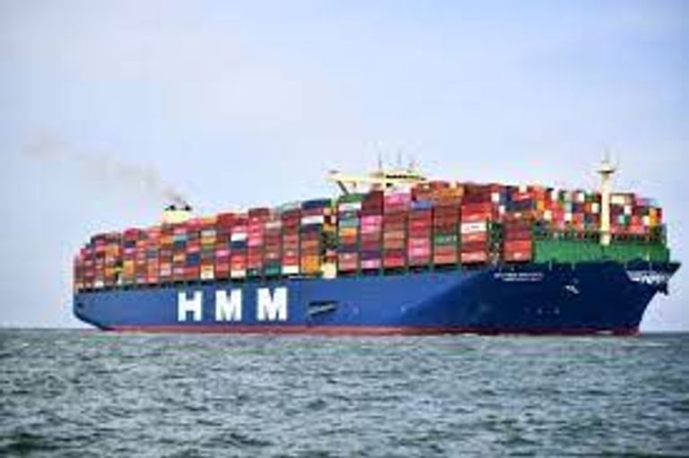 السفينة العملاقة HMM ALGECIRAS غرفة عمليات أزمة سفينة قناة السويس