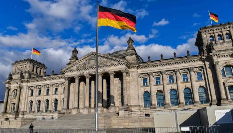 مبنى البرلمان الألماني - أرشيفية