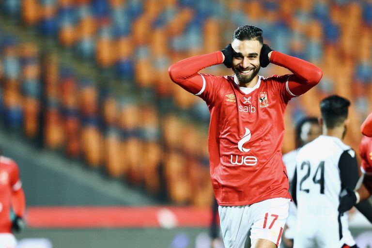 عمرو السولية لاعب الأهلي المصري