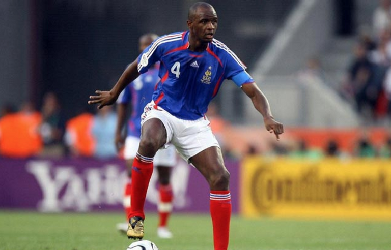 باتريك فييرا أسطورة منتخب فرنسا السابق