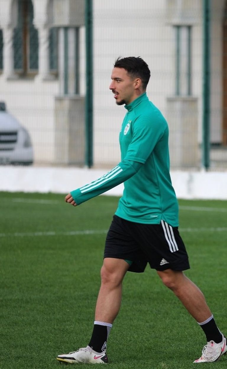 الجزائري إسماعيل بن ناصر نجم ميلان