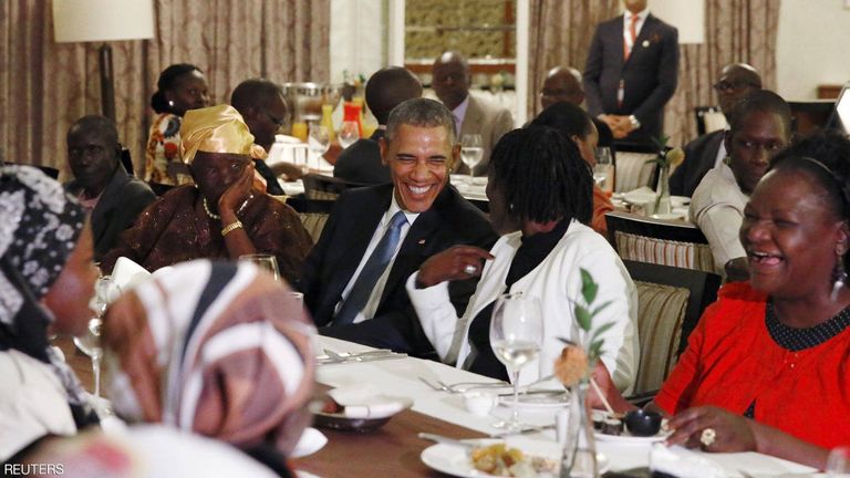 أوباما مع جدته