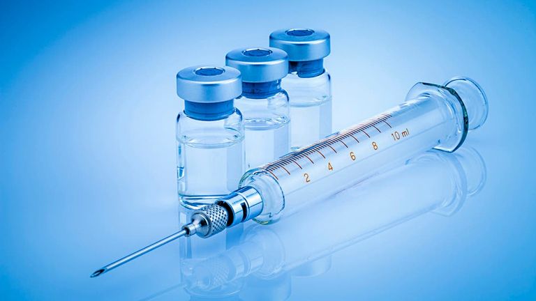 الإمارات أول دولة تنتج لقاحا ضد كورونا في المنطقة