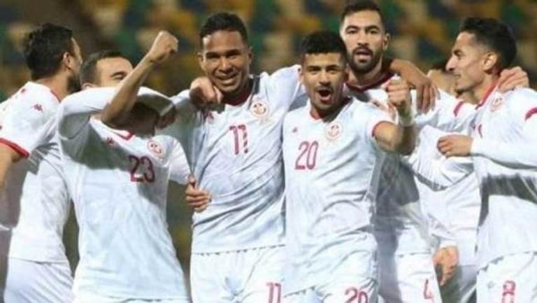 سيف الدين الجزيري لاعب منتخب تونس سيف الدين الجزيري لاعب منتخب تونس