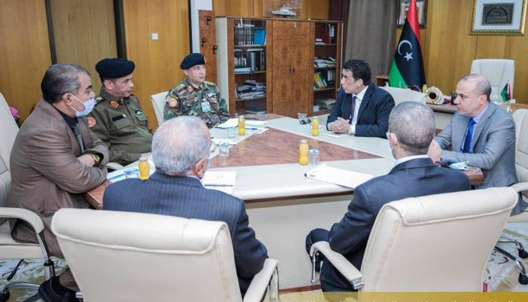 المنفي يعقد اجتماعه الأول بصفته القائد الأعلى للجيش الليبي