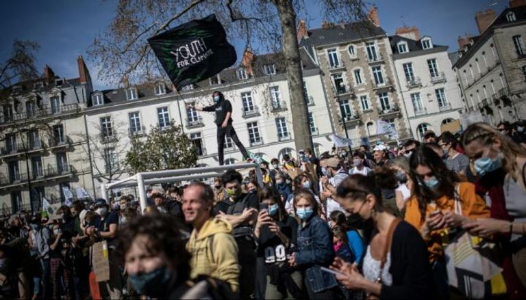تظاهرة شبابية في مدينة نانت الفرنسية تتمحور حول القضايا المناخية