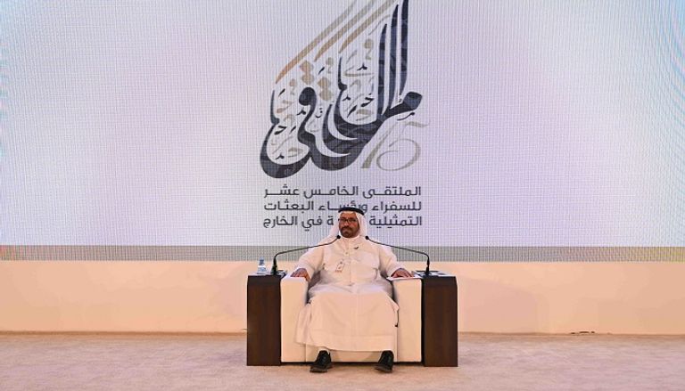 الشيخ عبدالله بن زايد آل نهيان خلال كلمته بالملتقى