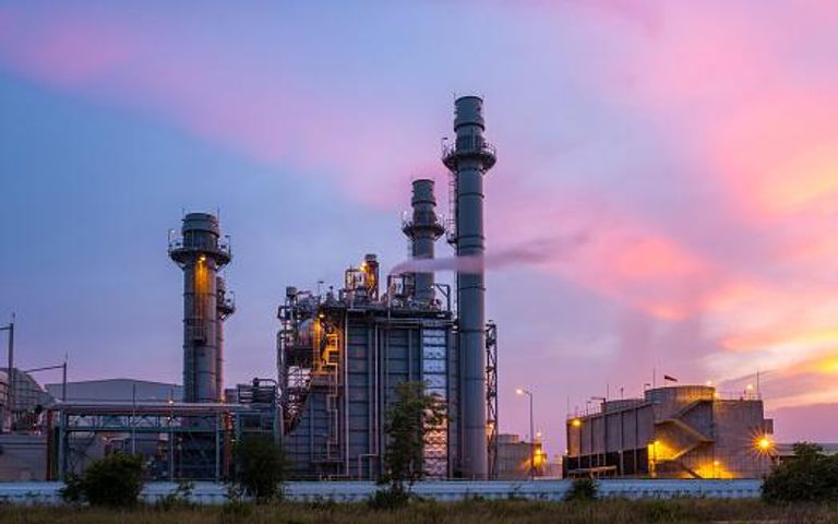 الإمارات ترسم خارطة الاستثمار الصناعي محليا وعالميا