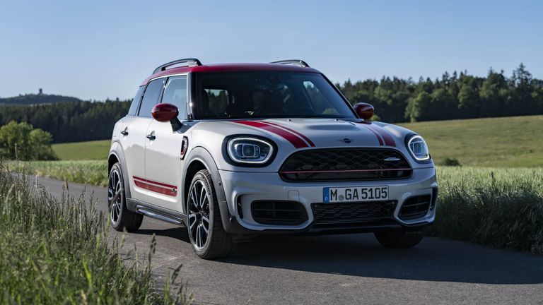 ميني كانتري مان  ميني كوبر